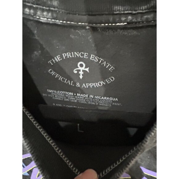 NEW Prince Purple Rain Album Cover Tee size S - Picture 2 of 3